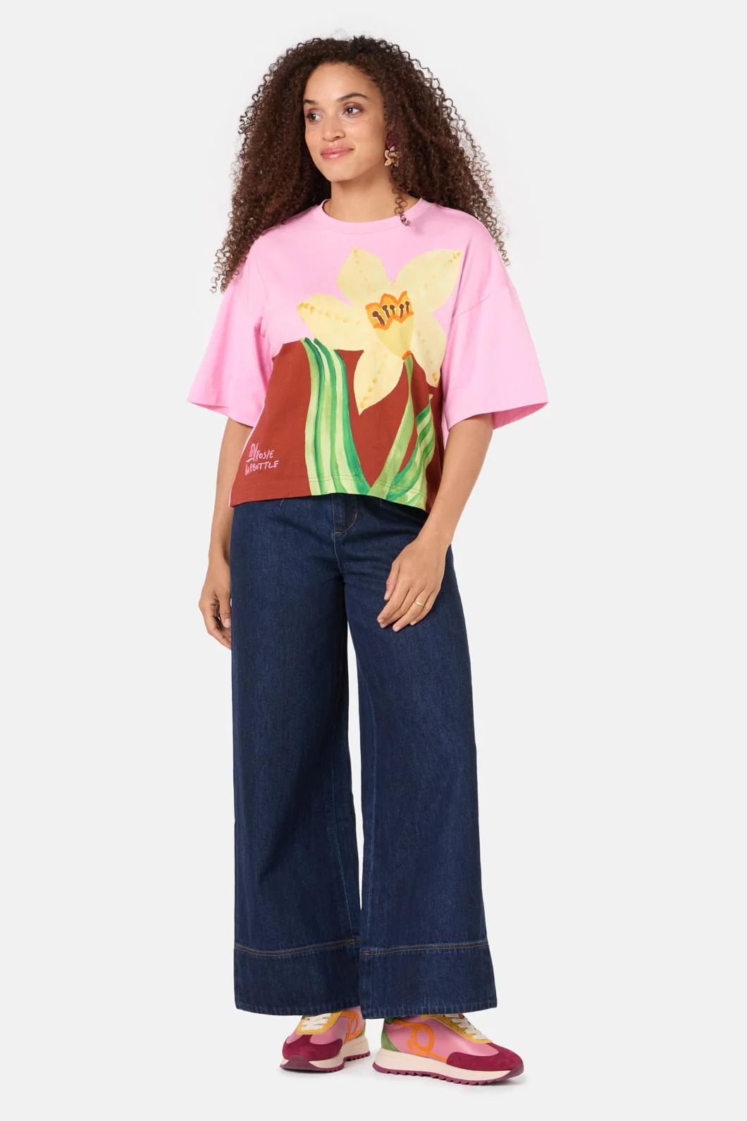 Daffodil Placement Relaxed Tee - Image 2