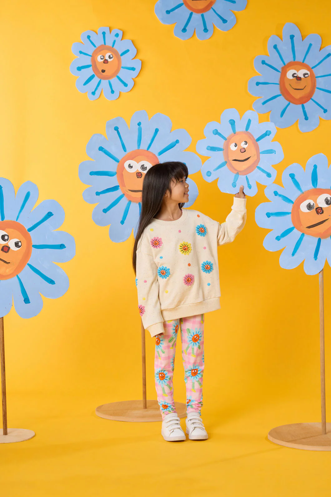 Daisy Embroidery Kids Sweater - Image 2