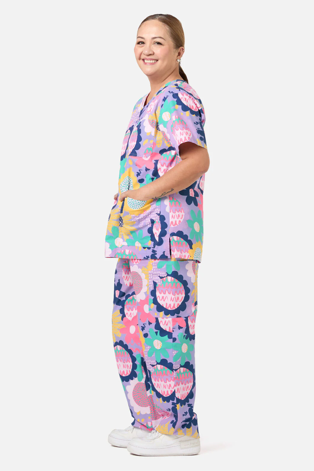 Daisy Sketch Scrub Set - Image 5
