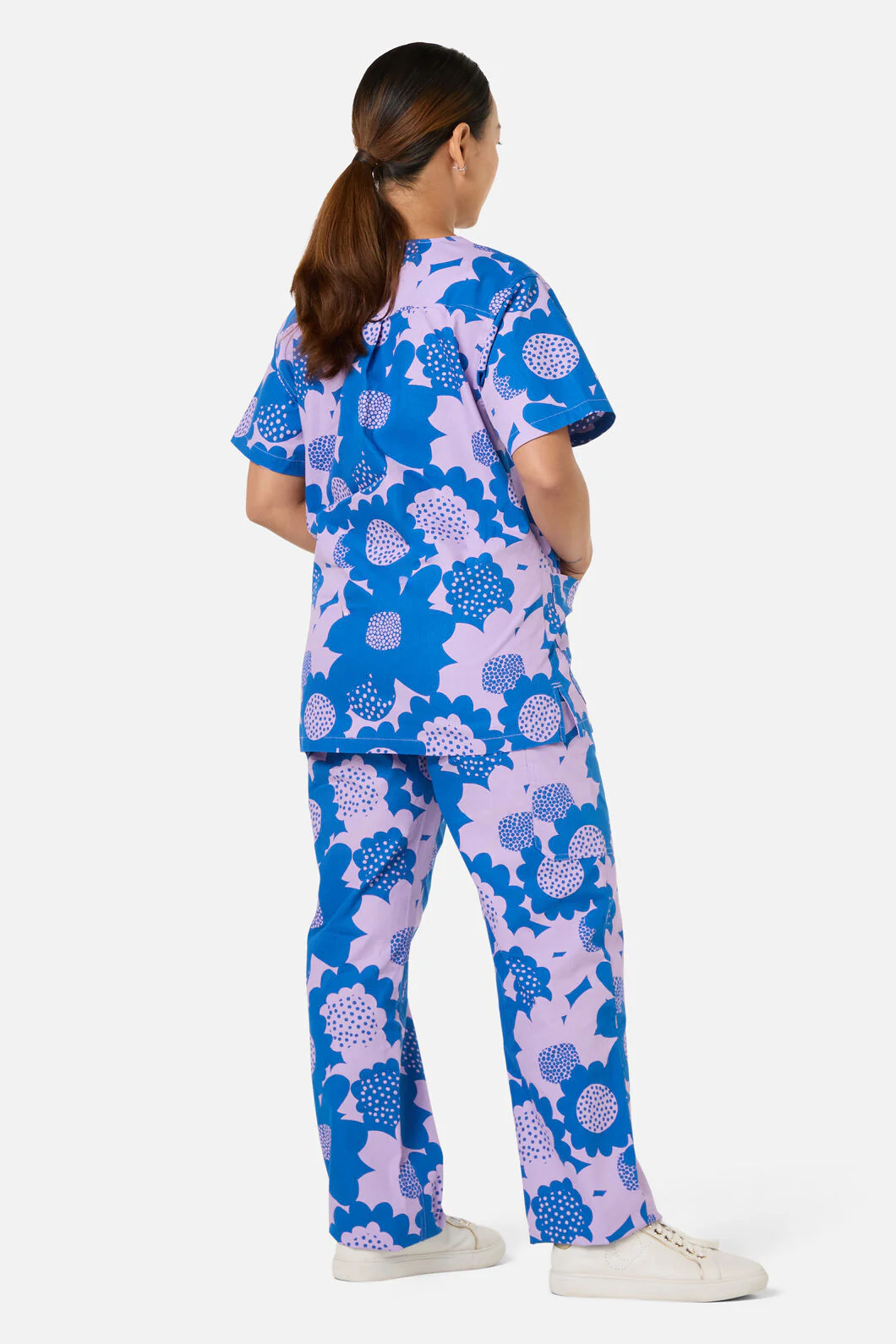 Jumbo Flowers Scrub Set - Image 3