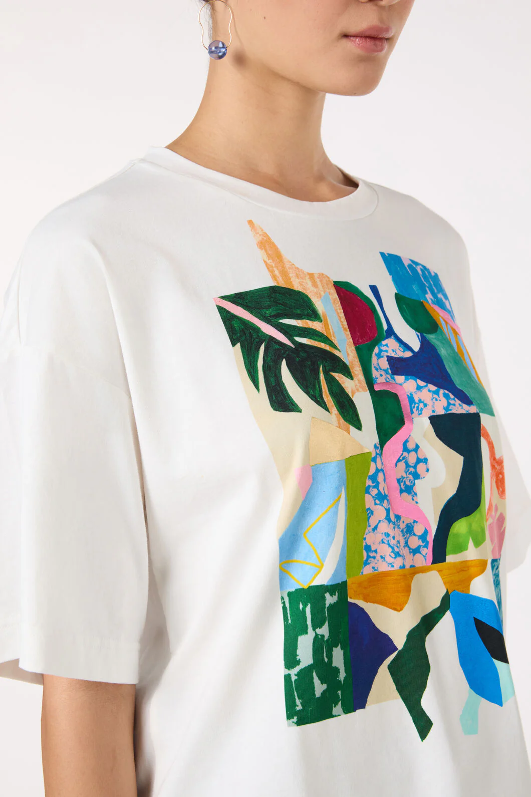 Jungle Rhapsody Relaxed Tee - Image 5