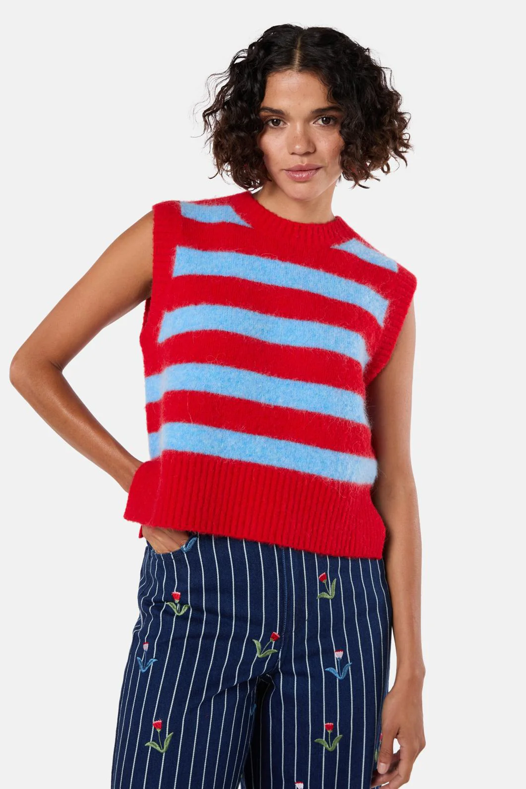 Line Work Knit Vest - Image 3