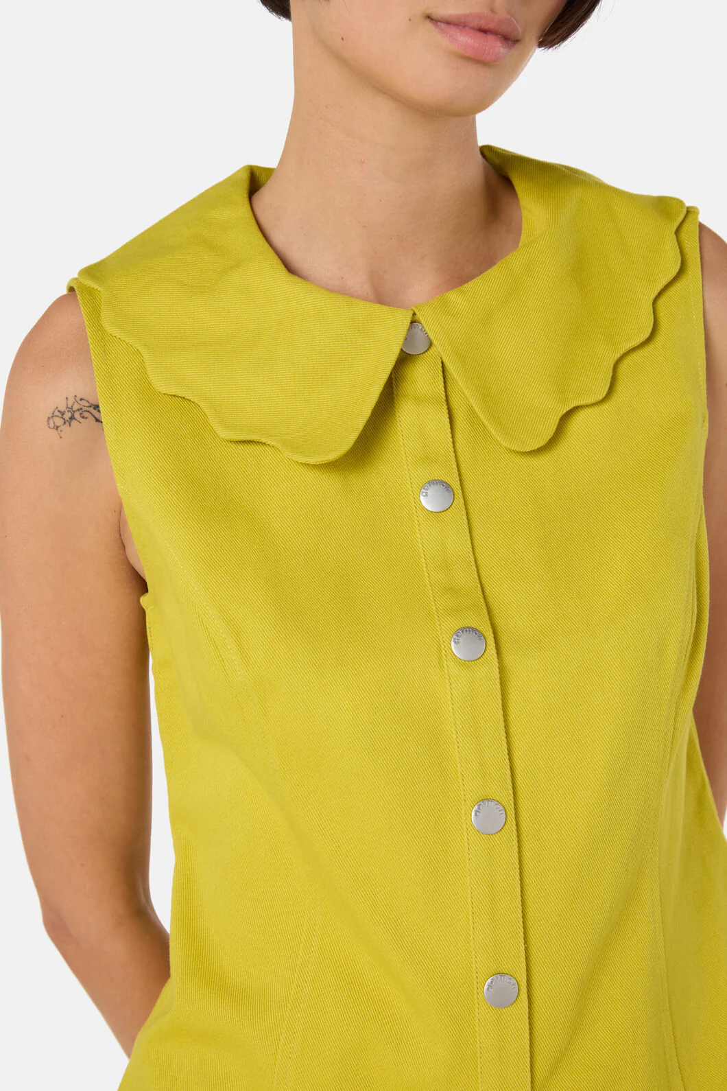 Olive Garden Denim Top - Image 5