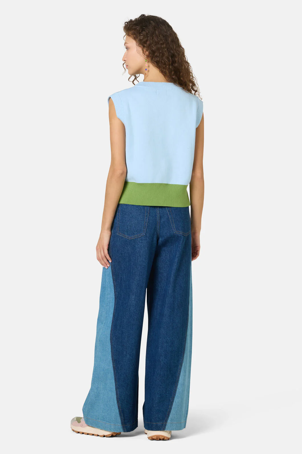 Royal Garden Knit Vest - Image 4