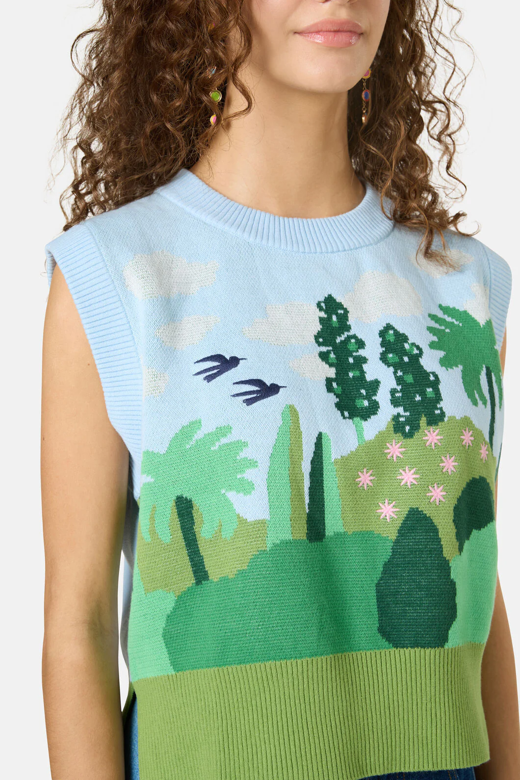 Royal Garden Knit Vest - Image 5