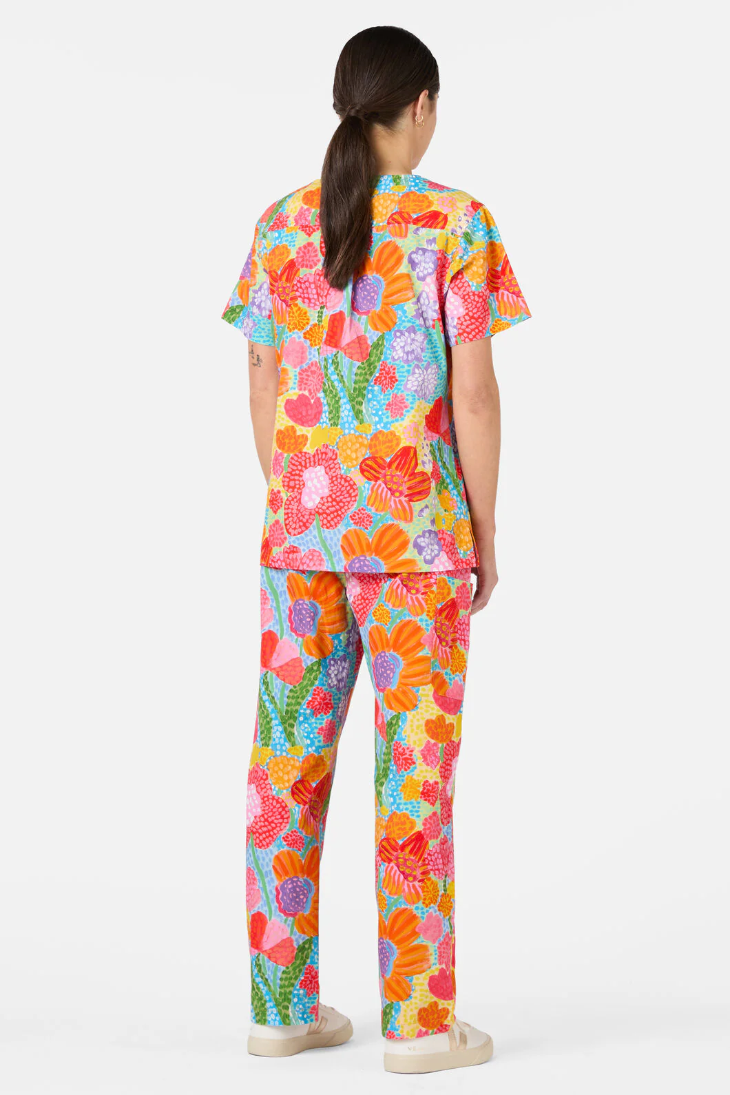 Spotted Flower Scrub Set - Image 5