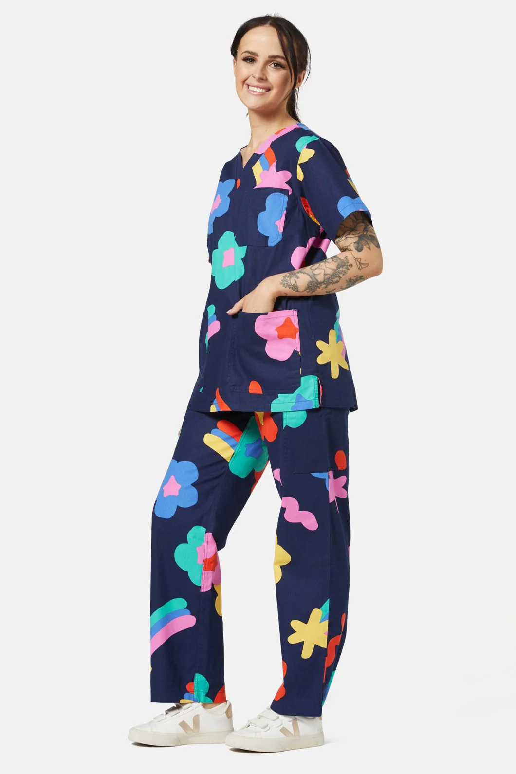 Star Daisy Scrub Set - Image 7